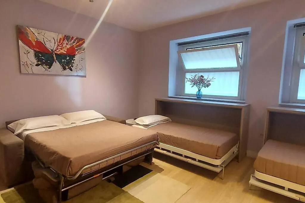 Casa Alabardieri Naples Apartment