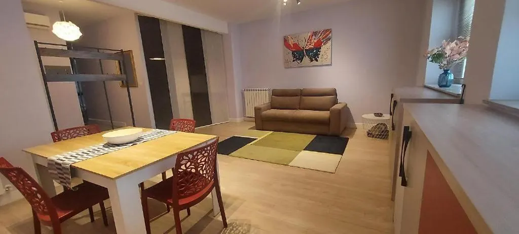 Casa Alabardieri Naples Apartment